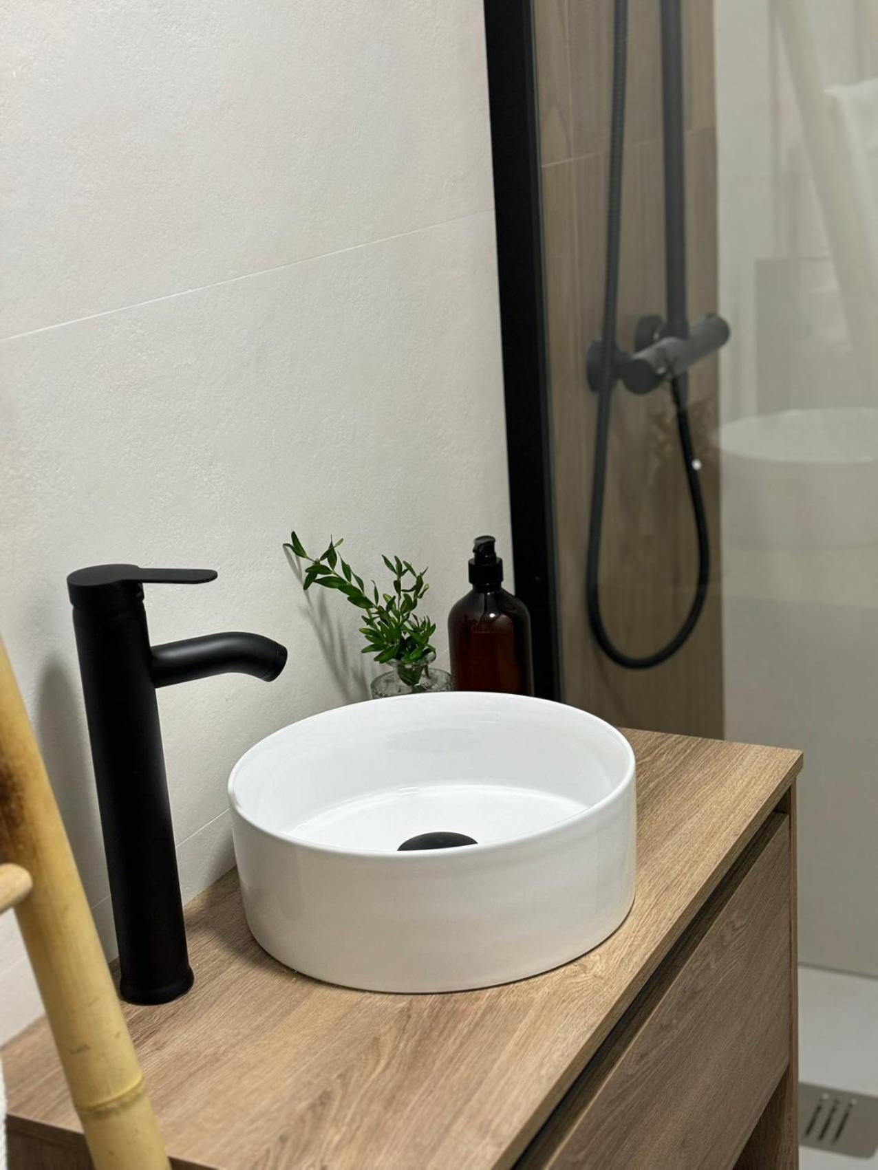Victrix Homes Леон Экстерьер фото