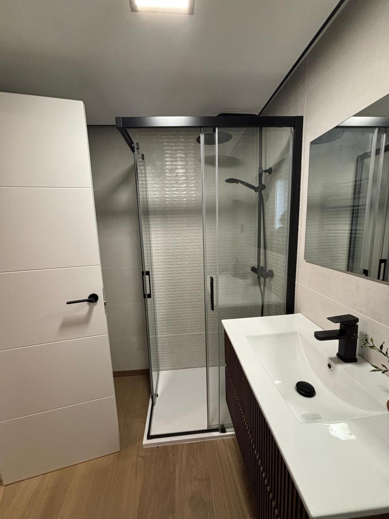 Victrix Homes Леон Экстерьер фото