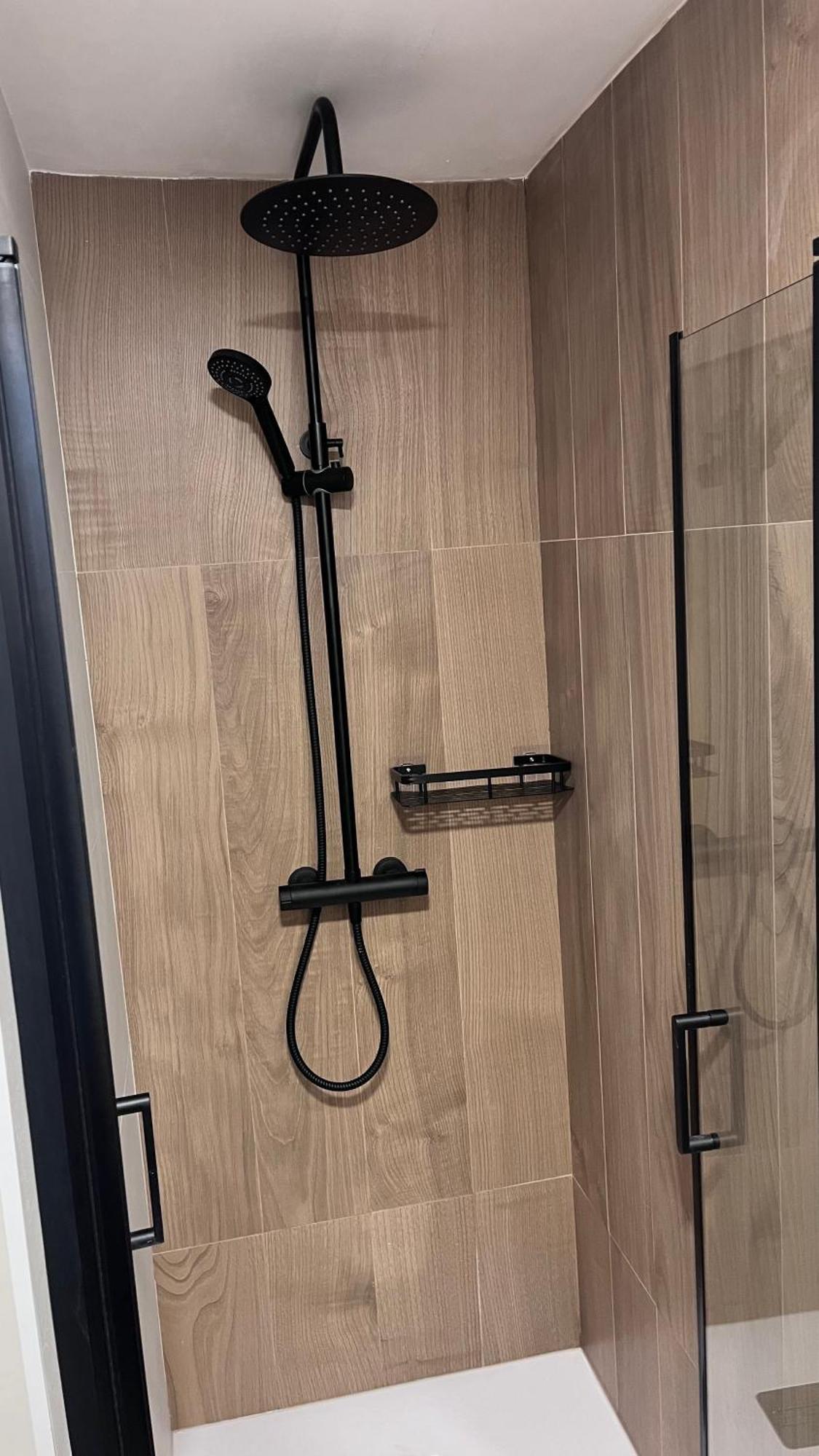 Victrix Homes Леон Экстерьер фото